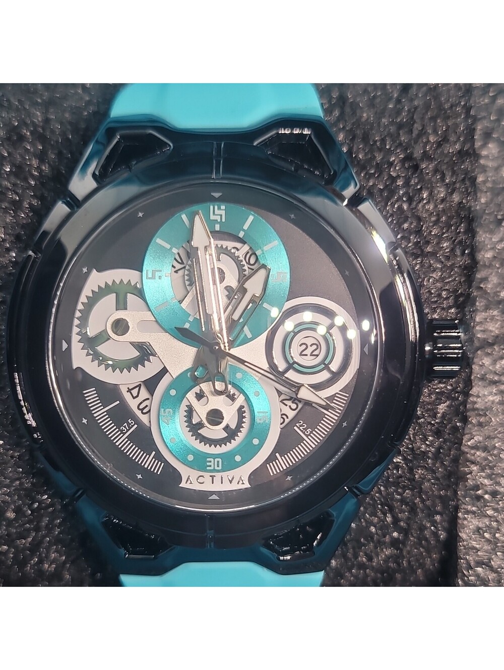 202 activa Drift X Invicta 44mm women's watch tifany blue dial indicator
